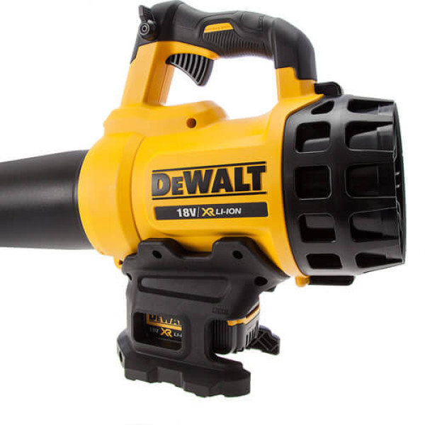Акумуляторна повітродувка DeWALT DCM562P1, 1 акб, з/п