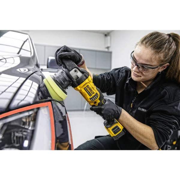 Аккумуляторная полировальная машина DeWALT DCM848N, без акб