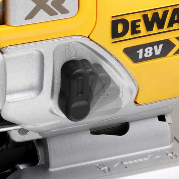 Аккумуляторный лобзик DeWALT DCS334NT, без акб в TSTAK