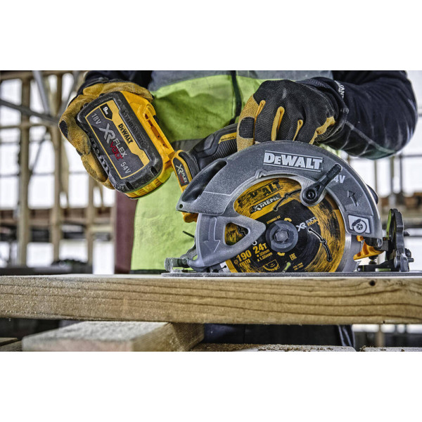 Аккумуляторная дисковая пила DeWALT DCS578NT, без акб в TSTAK